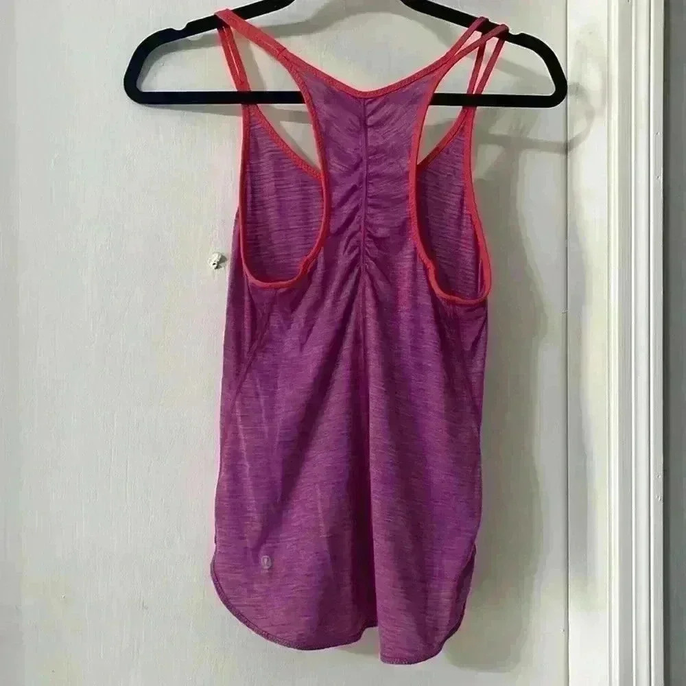 Lululemon What The Sport Singlet II
Heathered Ultra Violet / Alarming - Picture 6 of 10